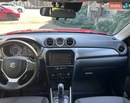 Красный Сузуки Витара, объемом двигателя 1.37 л и пробегом 131 тыс. км за 19000 $, фото 7 на Automoto.ua