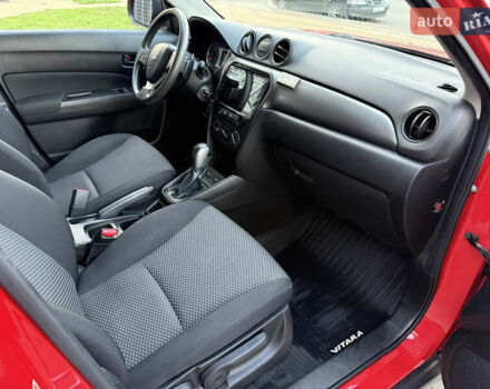 Красный Сузуки Витара, объемом двигателя 1.59 л и пробегом 111 тыс. км за 18700 $, фото 9 на Automoto.ua