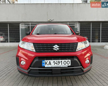 Красный Сузуки Витара, объемом двигателя 1.59 л и пробегом 111 тыс. км за 18700 $, фото 3 на Automoto.ua