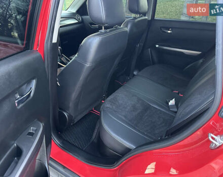 Червоний Сузукі Вітара, об'ємом двигуна 1.37 л та пробігом 48 тис. км за 15999 $, фото 16 на Automoto.ua