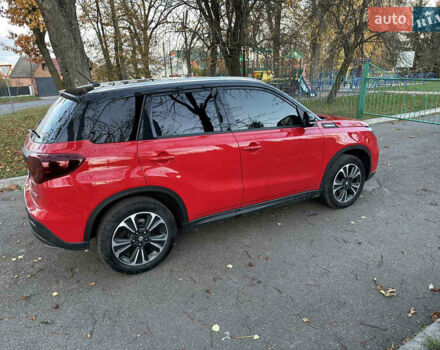 Червоний Сузукі Вітара, об'ємом двигуна 1.37 л та пробігом 48 тис. км за 15999 $, фото 3 на Automoto.ua