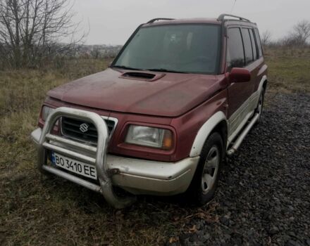 Красный Сузуки Витара, объемом двигателя 2 л и пробегом 350 тыс. км за 4500 $, фото 1 на Automoto.ua