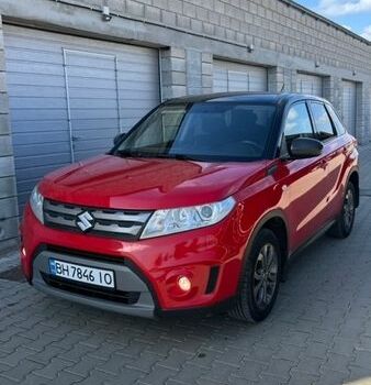 Красный Сузуки Витара, объемом двигателя 1.59 л и пробегом 229 тыс. км за 12800 $, фото 1 на Automoto.ua