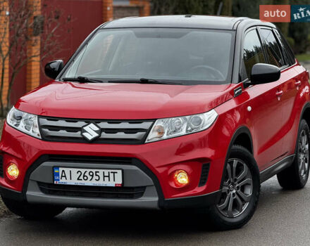 Красный Сузуки Витара, объемом двигателя 1.59 л и пробегом 86 тыс. км за 17200 $, фото 1 на Automoto.ua