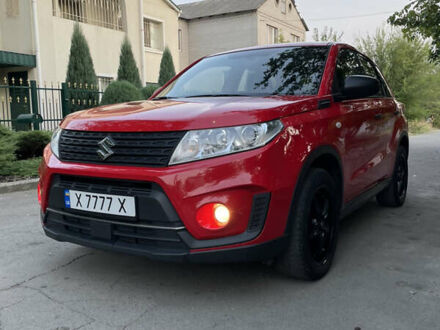 Сузукі Вітара 2019 у Дніпро (Дніпропетровську) на Automoto.ua Червоний Сузукі Вітара, об'ємом двигуна 0 л та пробігом 46 тис. км за 12999 $, фото 1 на Automoto.ua