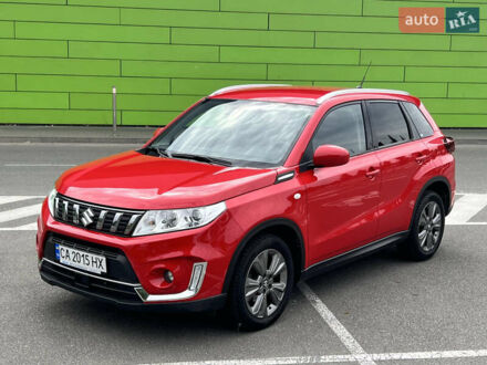 Сузуки Витара 2020 в Киеве на Automoto.ua Красный Сузуки Витара, объемом двигателя 1.4 л и пробегом 57 тыс. км за 19500 $, фото 1 на Automoto.ua