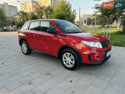 Сузукі Вітара 2021 у Вінниці на Automoto.ua Червоний Сузукі Вітара, об'ємом двигуна 1.59 л та пробігом 23 тис. км за 12900 $, фото 1 на Automoto.ua