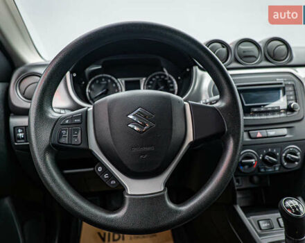 Сузуки Витара, объемом двигателя 1.6 л и пробегом 75 тыс. км за 13819 $, фото 11 на Automoto.ua