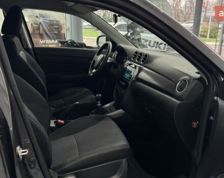 Сузуки Витара, объемом двигателя 1.37 л и пробегом 0 тыс. км за 21299 $, фото 34 на Automoto.ua