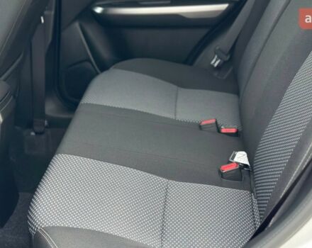 Сузукі Вітара 2025 у Харкові на Automoto.ua Сузукі Вітара, об'ємом двигуна 1.37 л та пробігом 0 тис. км за 24976 $, фото 16 на Automoto.ua