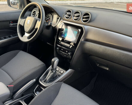 Сузуки Витара, объемом двигателя 1.37 л и пробегом 0 тыс. км за 25761 $, фото 26 на Automoto.ua