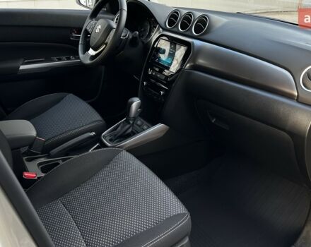 Сузуки Витара, объемом двигателя 1.37 л и пробегом 0 тыс. км за 25454 $, фото 36 на Automoto.ua