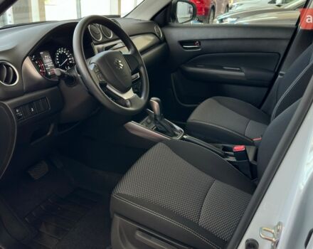 Сузуки Витара, объемом двигателя 1.37 л и пробегом 0 тыс. км за 23610 $, фото 19 на Automoto.ua