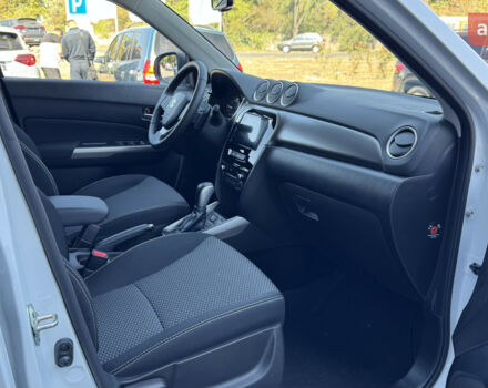 Сузуки Витара, объемом двигателя 1.37 л и пробегом 0 тыс. км за 25350 $, фото 22 на Automoto.ua