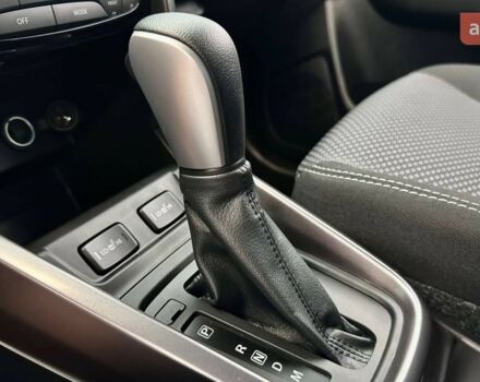 купить новое авто Сузуки Витара 2025 года от официального дилера Suzuki МОТОРКОМ+ Сузуки фото