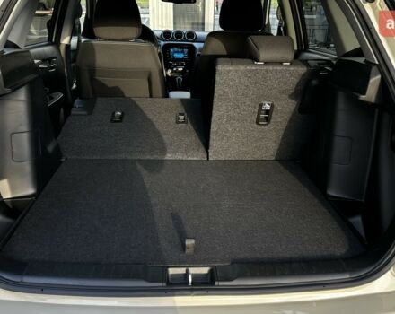 Сузуки Витара, объемом двигателя 1.37 л и пробегом 0 тыс. км за 25454 $, фото 33 на Automoto.ua