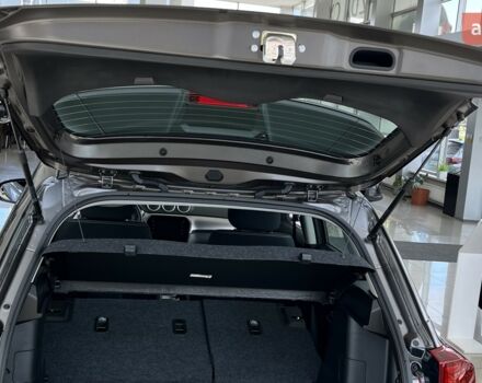 Сузуки Витара, объемом двигателя 1.37 л и пробегом 0 тыс. км за 23137 $, фото 29 на Automoto.ua