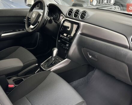 Сузуки Витара, объемом двигателя 1.37 л и пробегом 0 тыс. км за 25168 $, фото 33 на Automoto.ua