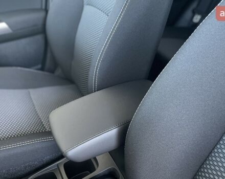 Сузуки Витара, объемом двигателя 1.37 л и пробегом 0 тыс. км за 25880 $, фото 20 на Automoto.ua