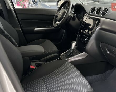 Сузуки Витара, объемом двигателя 1.37 л и пробегом 0 тыс. км за 25168 $, фото 24 на Automoto.ua