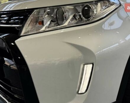 Сузуки Витара, объемом двигателя 1.37 л и пробегом 0 тыс. км за 23569 $, фото 5 на Automoto.ua