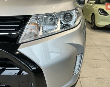 Сузуки Витара, объемом двигателя 1.37 л и пробегом 0 тыс. км за 23143 $, фото 2 на Automoto.ua