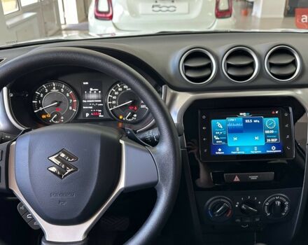 Сузуки Витара, объемом двигателя 1.37 л и пробегом 0 тыс. км за 23478 $, фото 8 на Automoto.ua