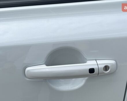 Сузуки Витара, объемом двигателя 1.37 л и пробегом 0 тыс. км за 22583 $, фото 7 на Automoto.ua