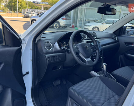 Сузуки Витара, объемом двигателя 1.37 л и пробегом 0 тыс. км за 25350 $, фото 19 на Automoto.ua