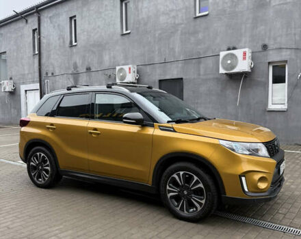 Желтый Сузуки Витара, объемом двигателя 1.4 л и пробегом 96 тыс. км за 19000 $, фото 6 на Automoto.ua