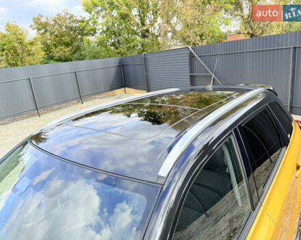 Желтый Сузуки Витара, объемом двигателя 1.37 л и пробегом 141 тыс. км за 17800 $, фото 9 на Automoto.ua