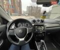 Желтый Сузуки Витара, объемом двигателя 1 л и пробегом 129 тыс. км за 15000 $, фото 6 на Automoto.ua
