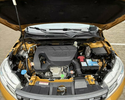 Желтый Сузуки Витара, объемом двигателя 1.4 л и пробегом 96 тыс. км за 19000 $, фото 29 на Automoto.ua