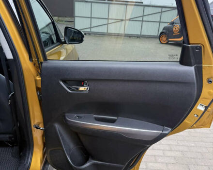 Желтый Сузуки Витара, объемом двигателя 1.4 л и пробегом 96 тыс. км за 19000 $, фото 50 на Automoto.ua