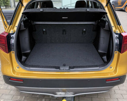 Желтый Сузуки Витара, объемом двигателя 1.4 л и пробегом 96 тыс. км за 19000 $, фото 48 на Automoto.ua