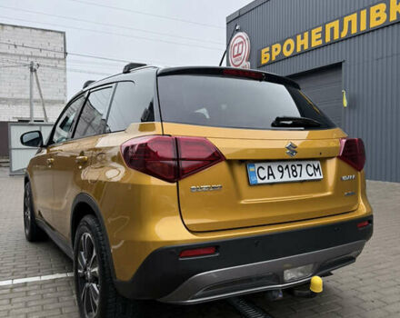 Желтый Сузуки Витара, объемом двигателя 1.4 л и пробегом 96 тыс. км за 19000 $, фото 13 на Automoto.ua