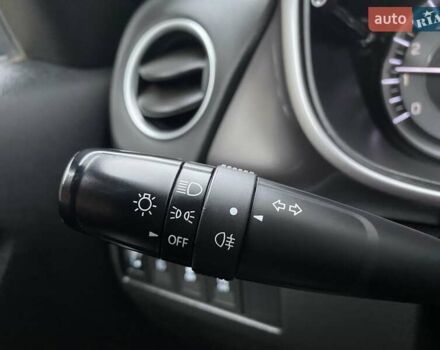 Сузуки Витара 2019 в Хмельницком на Automoto.ua Желтый Сузуки Витара, объемом двигателя 1 л и пробегом 78 тыс. км за 15999 $, фото 39 на Automoto.ua