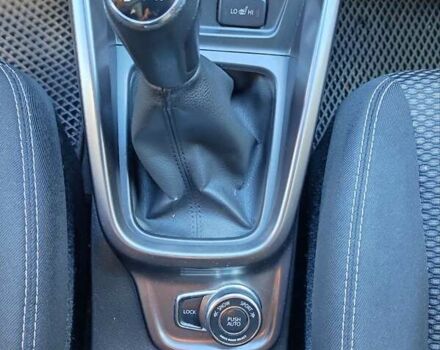 Желтый Сузуки Витара, объемом двигателя 1 л и пробегом 98 тыс. км за 19000 $, фото 6 на Automoto.ua