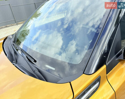 Желтый Сузуки Витара, объемом двигателя 1.37 л и пробегом 141 тыс. км за 17800 $, фото 14 на Automoto.ua