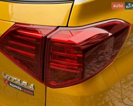 Сузуки Витара 2019 в Хмельницком на Automoto.ua Желтый Сузуки Витара, объемом двигателя 1 л и пробегом 78 тыс. км за 15999 $, фото 12 на Automoto.ua