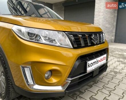 Сузуки Витара 2019 в Хмельницком на Automoto.ua Желтый Сузуки Витара, объемом двигателя 1 л и пробегом 78 тыс. км за 15999 $, фото 25 на Automoto.ua