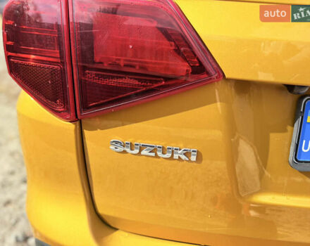 Желтый Сузуки Витара, объемом двигателя 1.37 л и пробегом 141 тыс. км за 17800 $, фото 31 на Automoto.ua