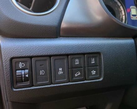 Желтый Сузуки Витара, объемом двигателя 1 л и пробегом 98 тыс. км за 19000 $, фото 3 на Automoto.ua