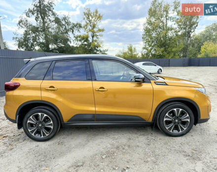 Желтый Сузуки Витара, объемом двигателя 1.37 л и пробегом 141 тыс. км за 17800 $, фото 41 на Automoto.ua