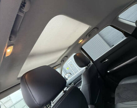 Желтый Сузуки Витара, объемом двигателя 1.4 л и пробегом 96 тыс. км за 19000 $, фото 45 на Automoto.ua