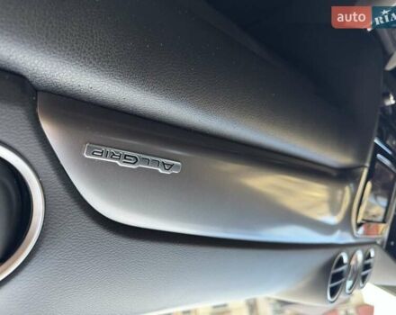 Жовтий Сузукі Вітара, об'ємом двигуна 1.59 л та пробігом 29 тис. км за 20500 $, фото 31 на Automoto.ua