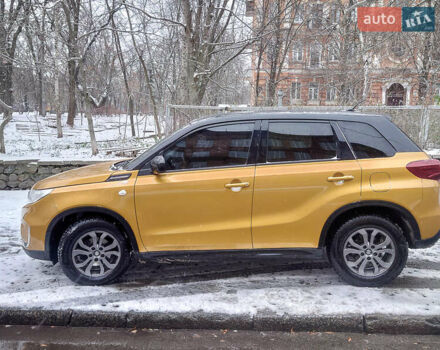 Жовтий Сузукі Вітара, об'ємом двигуна 1.59 л та пробігом 89 тис. км за 16800 $, фото 6 на Automoto.ua