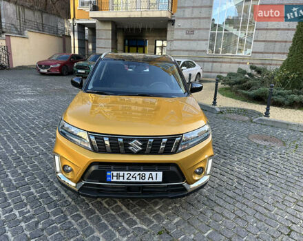 Желтый Сузуки Витара, объемом двигателя 1.37 л и пробегом 1 тыс. км за 17900 $, фото 12 на Automoto.ua