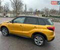 Желтый Сузуки Витара, объемом двигателя 1.37 л и пробегом 1 тыс. км за 19990 $, фото 2 на Automoto.ua