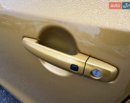 Желтый Сузуки Витара, объемом двигателя 1.37 л и пробегом 1 тыс. км за 17900 $, фото 34 на Automoto.ua